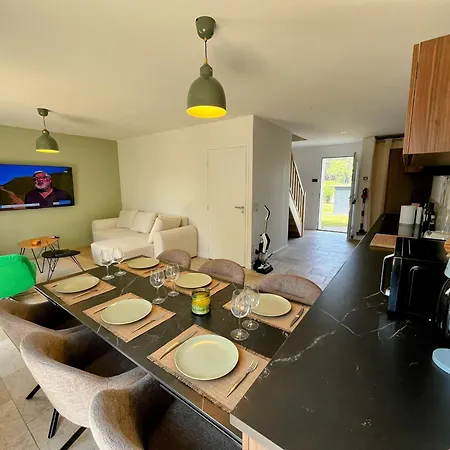 Climatisee 8 Pers, 4 Chambres, 3 Sdb Casa vacanze